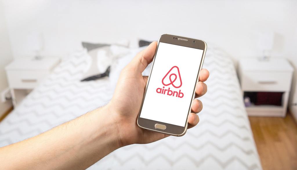 Quel est le meilleur moment pour réserver sur Airbnb ?